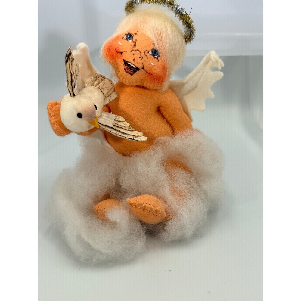 Annalee Mobilitee Doll 2002 6" Angel Cherub with Dove on Cloud Christmas Holiday